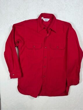 Vintage Woolrich Medium Made in USA Chamois Red Men’s Casual Button-Down Shirt